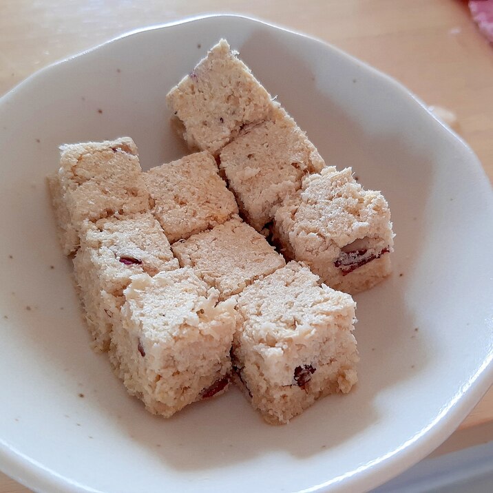 食物繊維たっぷり　おからとさつまいものケーキ